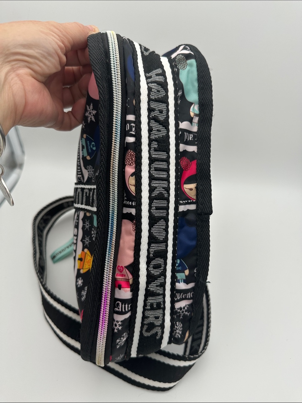 Vintage Harajuku Lovers Crossbody Nylon Messenger Bag Limited Edition Purse Y2K - Picture 4 of 16